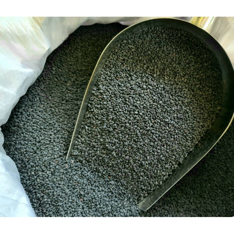 

Biji Wijen Hitam 1kg - Black Sesame Seed Kualitas Premium