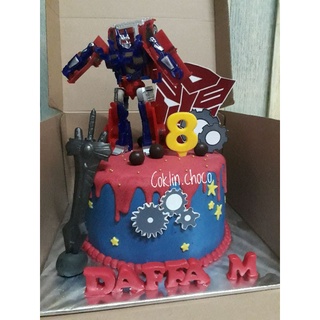Kue ulang tahun Transformers