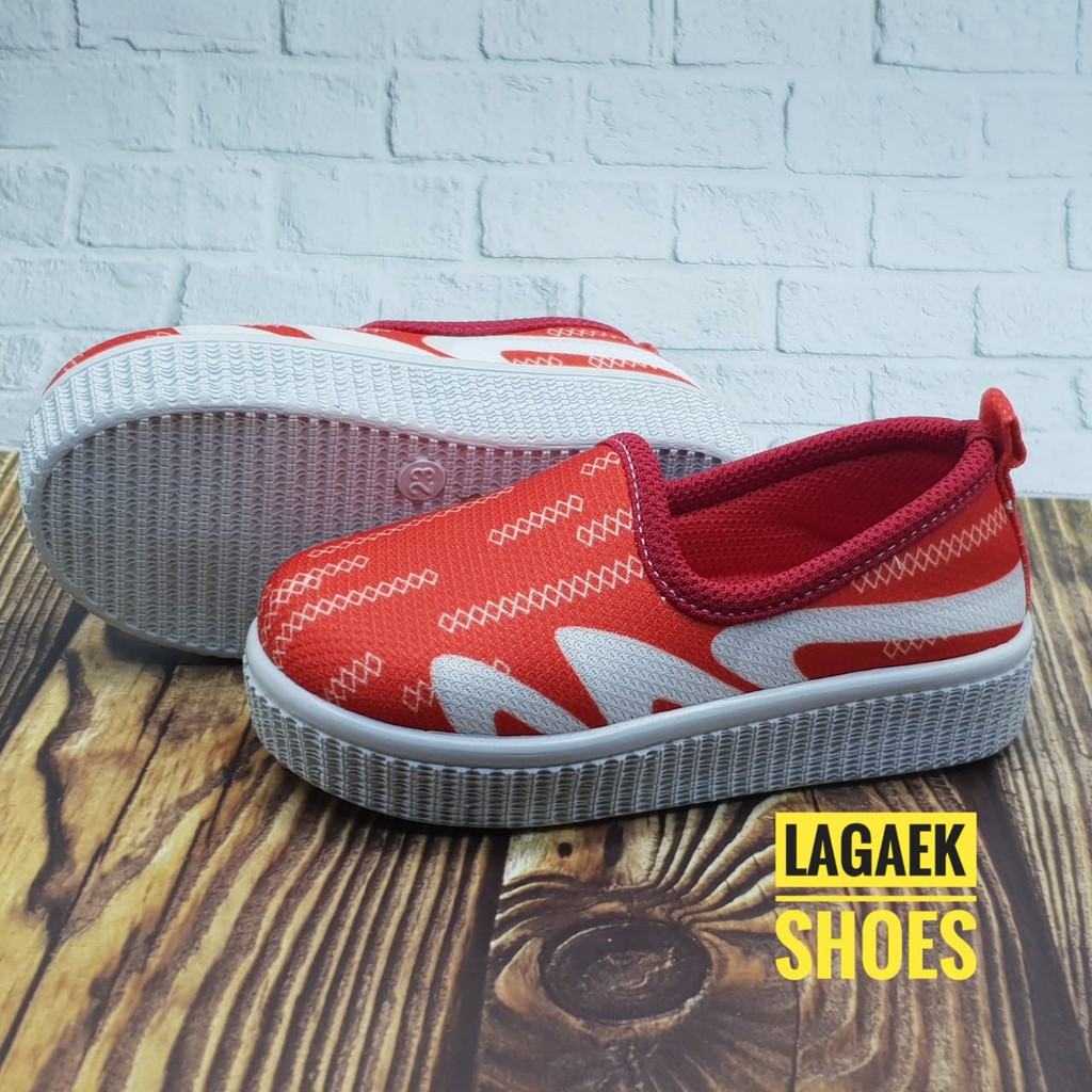 Sepatu Anak Laki Laki Usia 1 2 3 4 5 6 7 Tahun Size 22 - 34 MERAH - Sepatu Anak Slip On Alas Karet Anti Licin