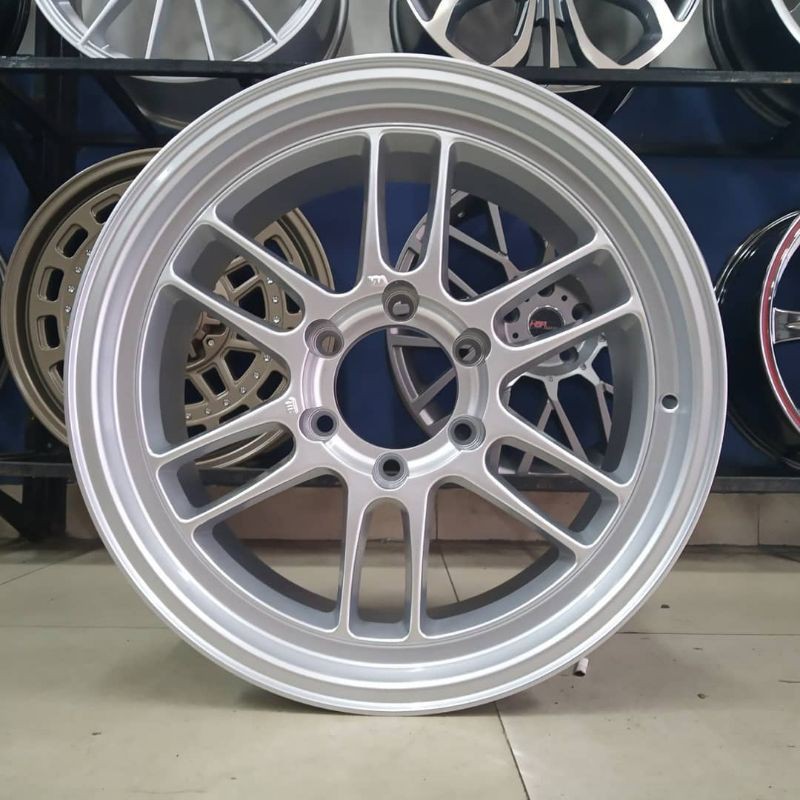 Velg Mobil Pajero Sport Ring 18 RPF Silver