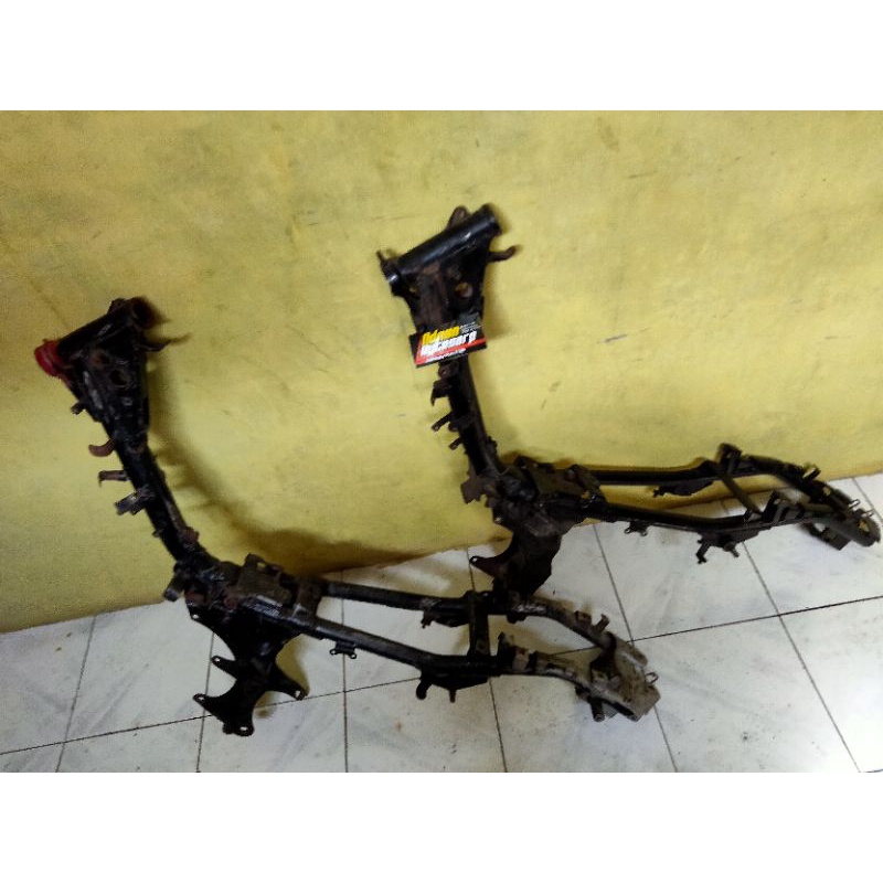 rangka F1zr fulclut original copotan