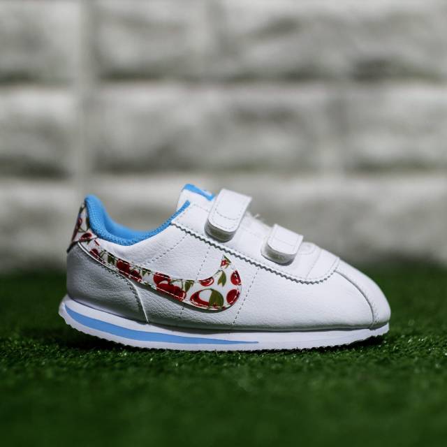 nike cortez baby blue