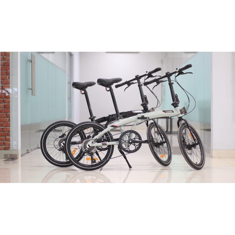 Sepeda Lipat Element Ecosmo 7 Sp 20 Inch Hydrolic New Frame Alloy Bergaransi SNI-2