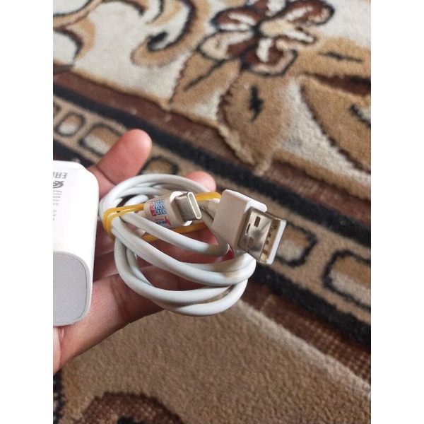 charger Vivo fast charging 18 watt bawaan / Copotan hp