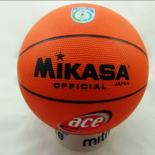 Bola basket mikasa