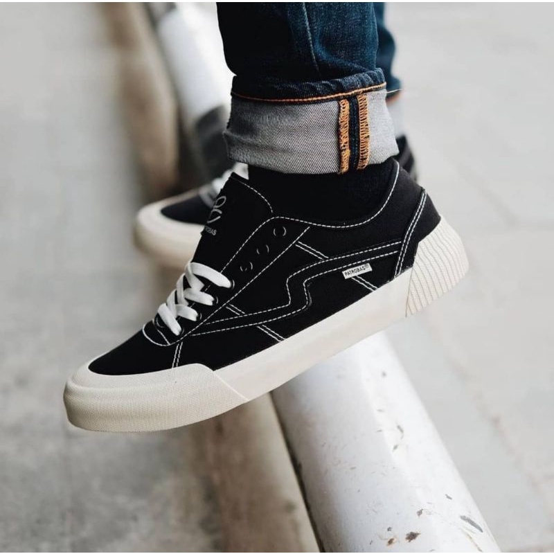 Patrobas Equip Black White Low Original 100% Sepatu Kasual Sepatu Sneakers