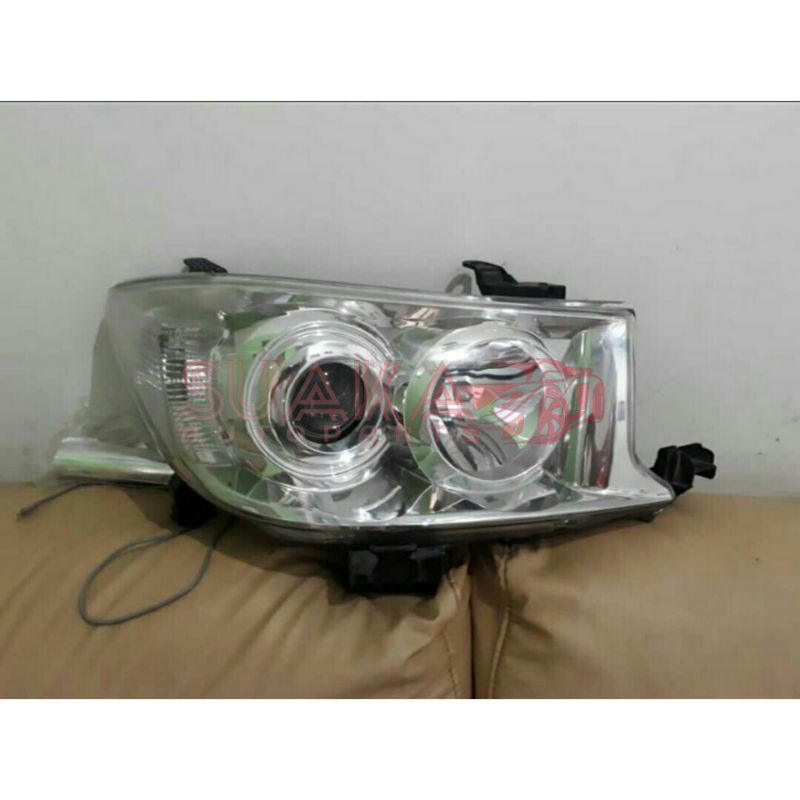 headlamp lampu depan grand fortuner 2010