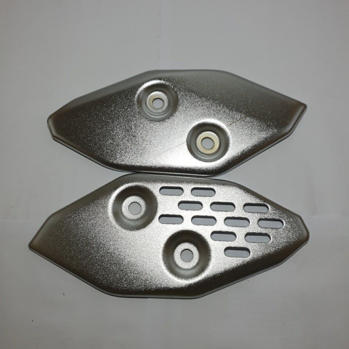 Kupingan Footstep Depan R/L Oem R15/R25 Per Set Merk Partindo Ckd