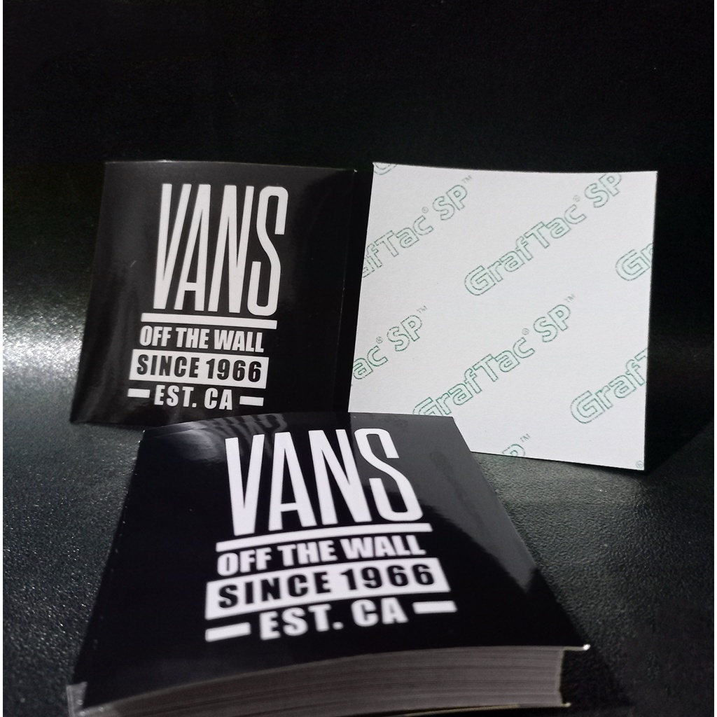 STIKER GRAFTAC - Vans (Bw) - STIKER AESTHETIC LAPTOP, AKSESORIS HP, ANTI AIR, MOTIF,HELM.