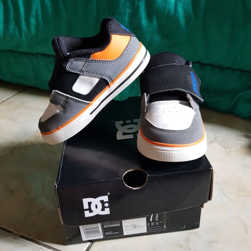 DC shoes kids / Topi anak snapback MLB