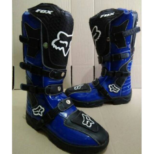 Sepatu cross trail 04 motif adv