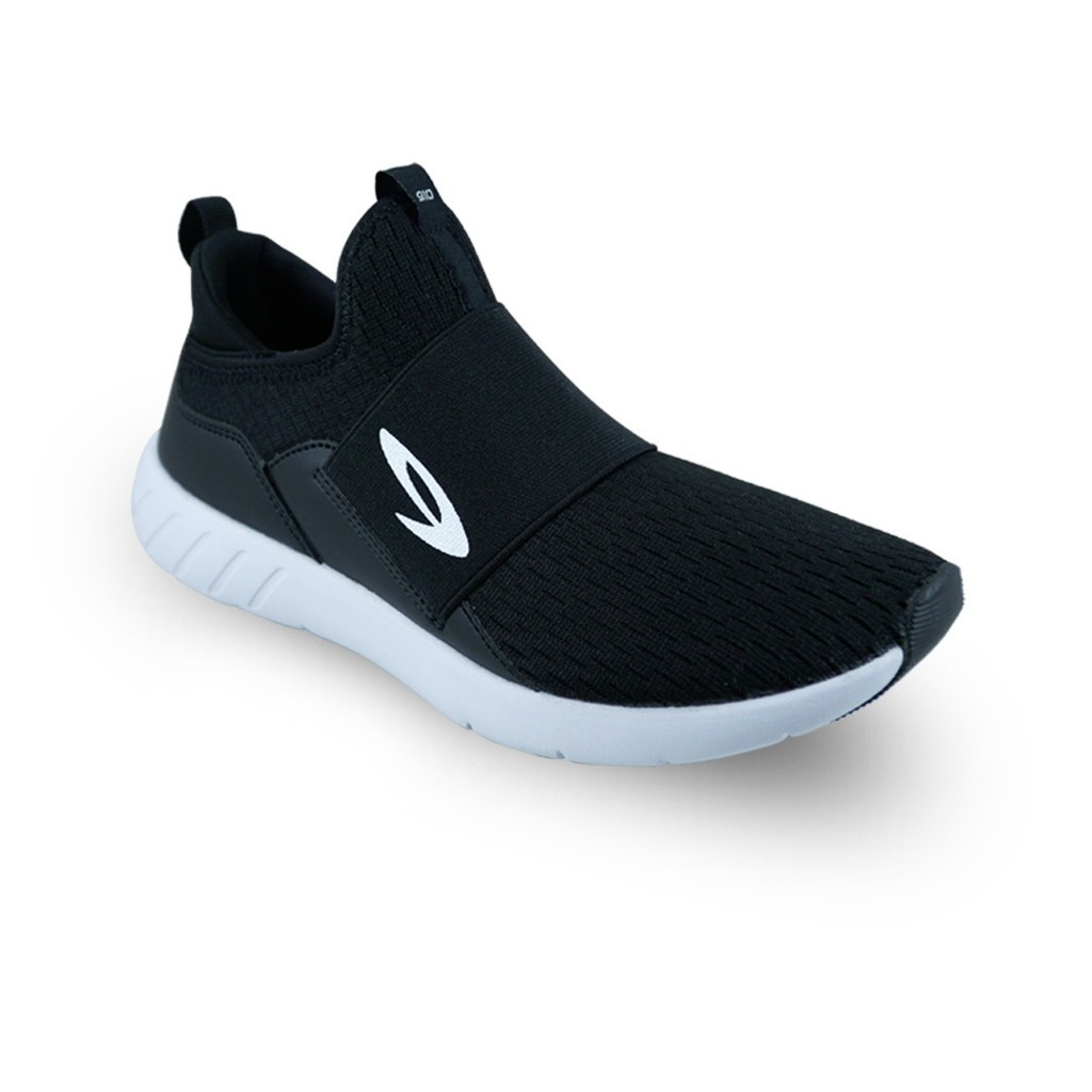 Sepatu Training - 910 Nineten - Wataru Hitam/Putih