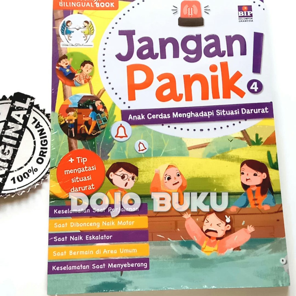 Jangan Panik 4 by Watiek Ideo &amp; Fitri Kurniawan