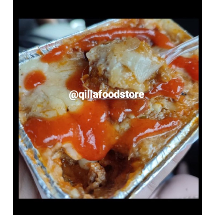 

Lasagna beef snack box small varian size 10 x 7.5 cm