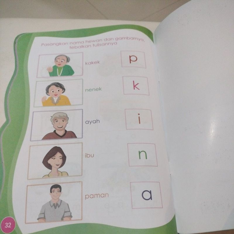 buku membaca menulis al fabet 32 halaman 19x27cm