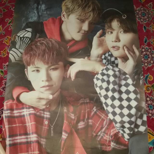 OFFICIAL POSTER SEVENTEEN TEEN AGE ALBUM RS VER. WOOZI SEUNGKWAN DINO