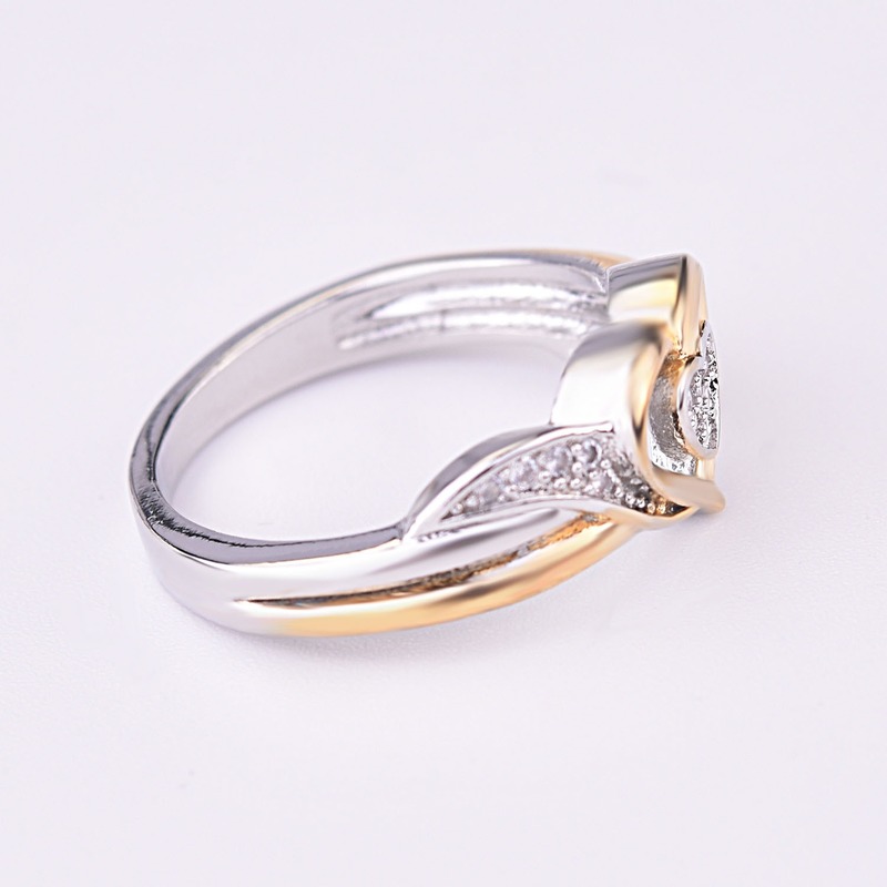 New Heart-Shaped Ring Fashion Luxury 18K Gold