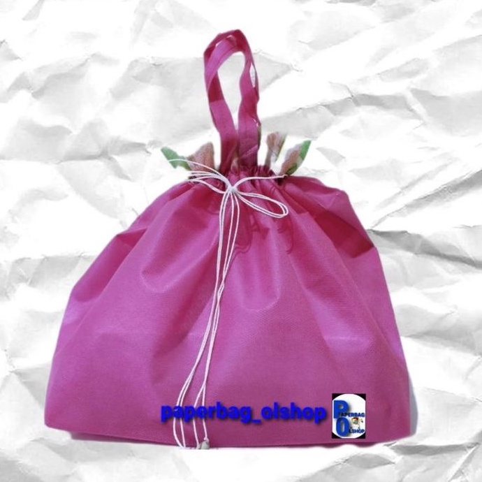 

tas hajatan 26 polos tebal (26×26×30)