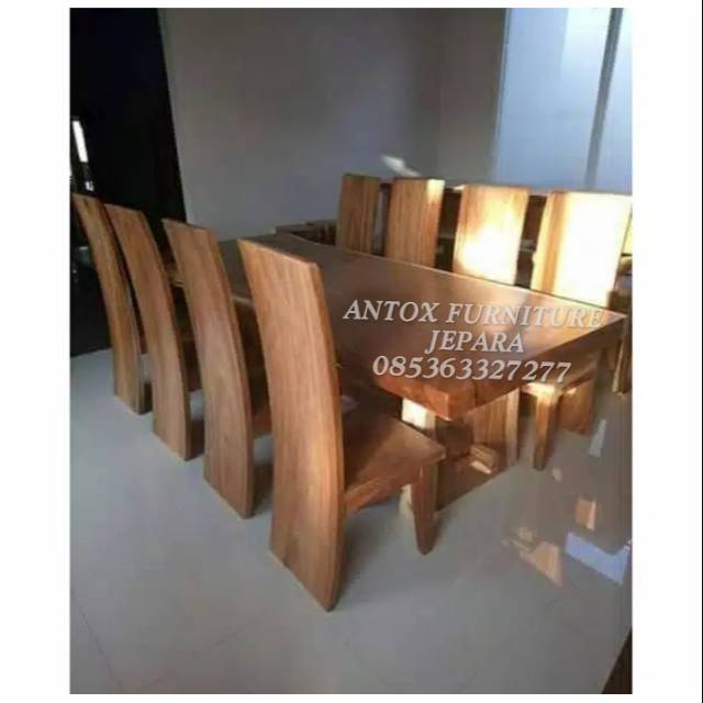 Meja kursi makan , meja makan kayu trembesi kursi 8