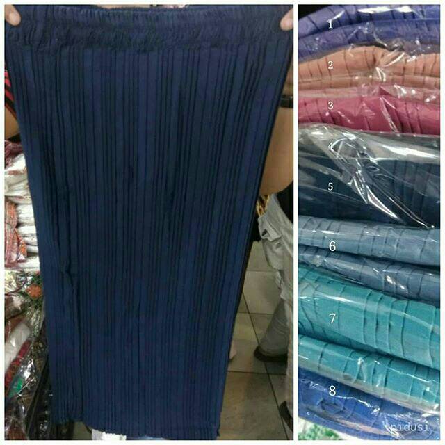 Rok pendek polos