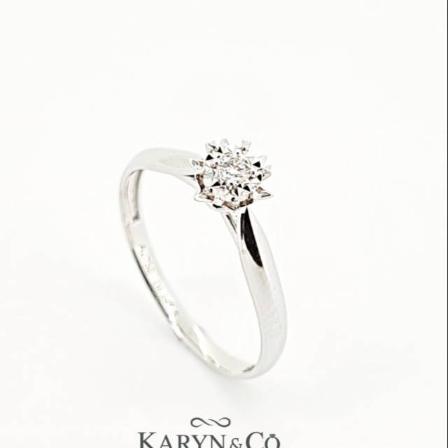 Cincin berlian wanita model solitaire illusion mangkokan satelite rangka emas putih