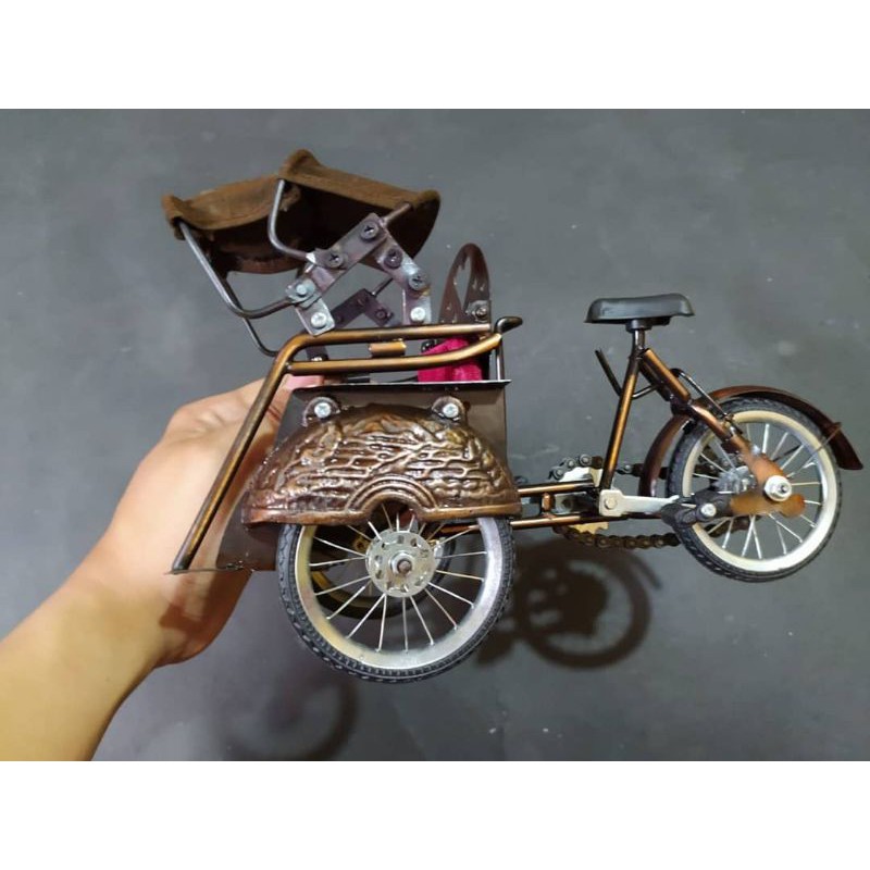 Miniatur Becak Jogja