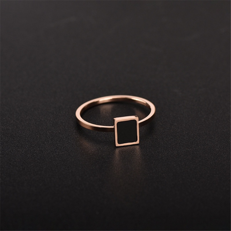 Cincin Titanium Lapis Rose Gold 18K Bentuk Kotak / Hati / Bintang Untuk Wanita