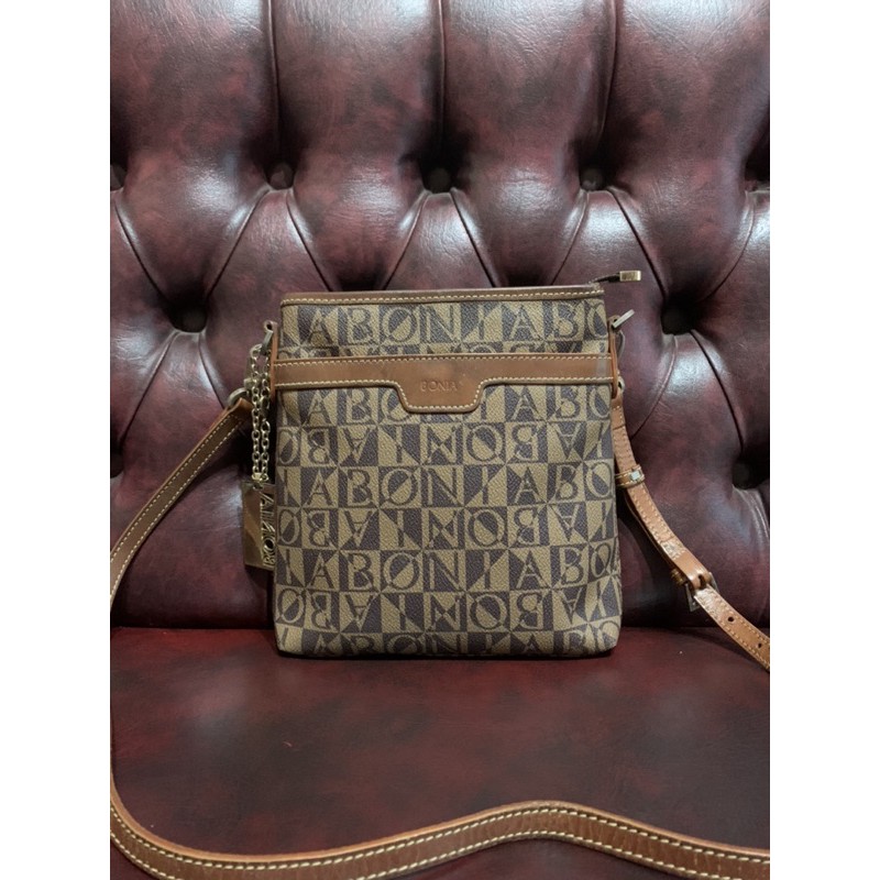 Bonia sling bag authentic preloved
