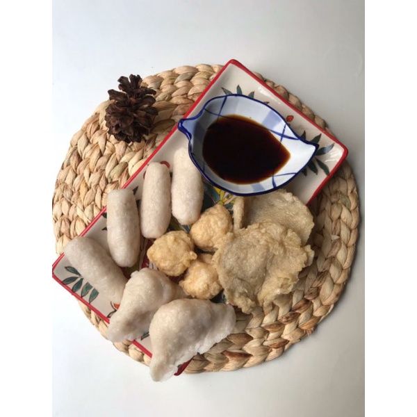 

pempek oma palembang asli