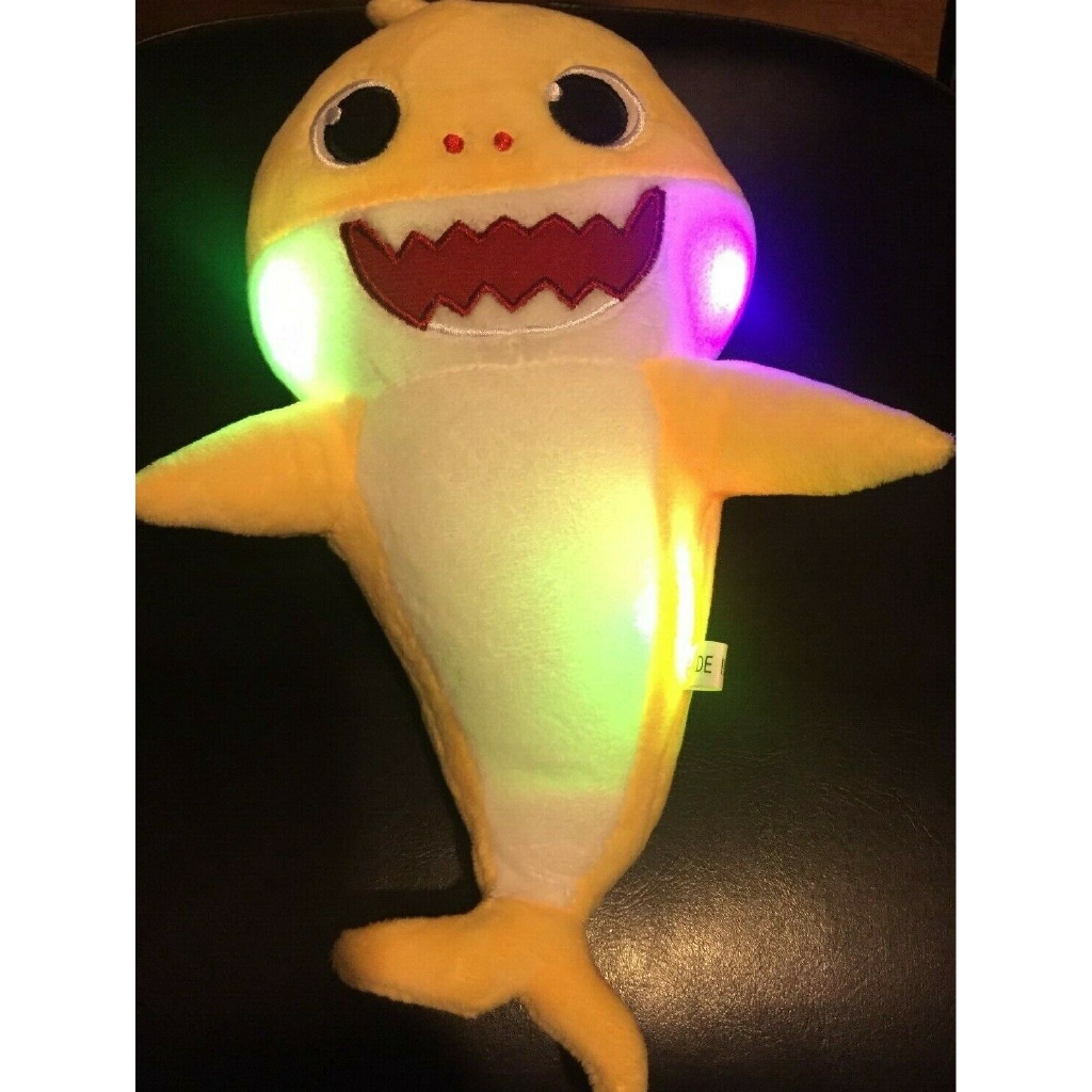 Mainan Boneka Baby Shark Bahan Plush Dengan Musik + Lagu Bahasa Inggris Untuk Hadiah