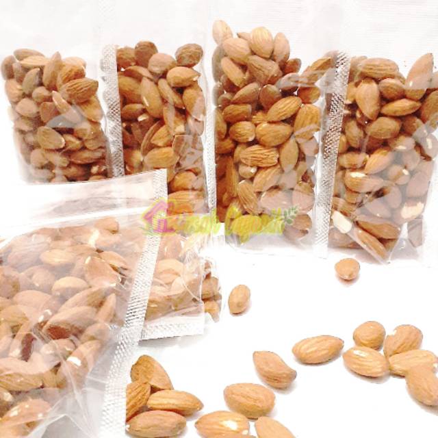 

Kacang almond roasted 150gram