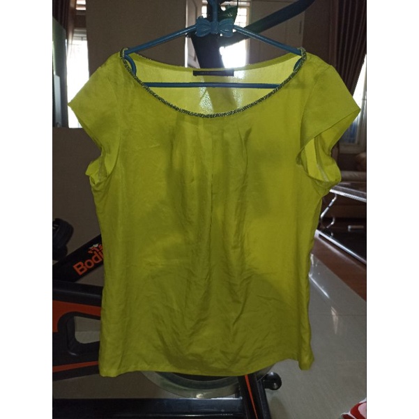 blouse hijau muda G2000 preloved/bekas