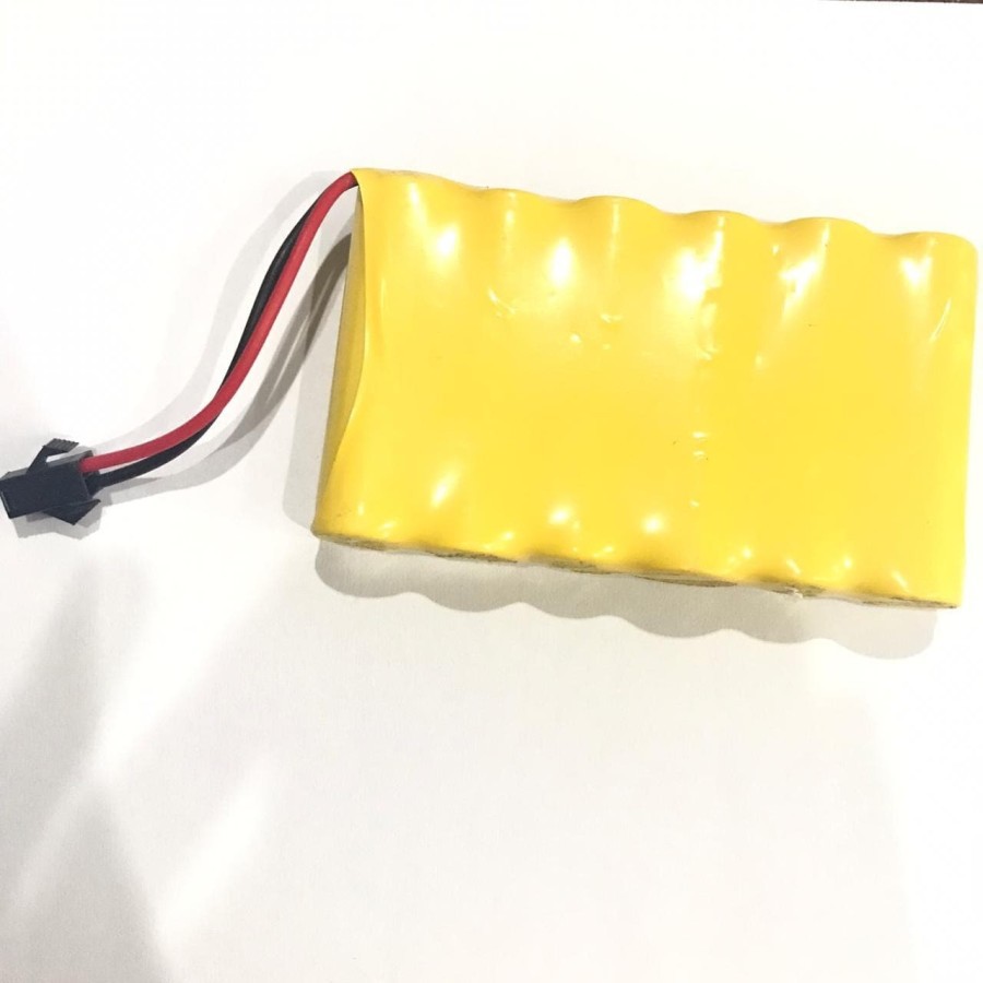 Baterai Batre Battery Huina Ni-Cd Nicd 400mah 700mah 7,2v ( 6x1 )