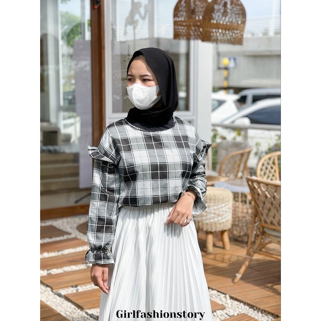 GFS RUBI BLOUSE LENGAN PANJANG TARTAN RUFFLE