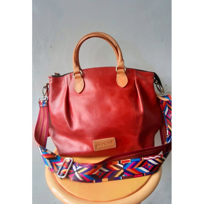 Jual abekani preloved elysia red PU rasa kulo Shopee Jual abekani preloved elysia red PU rasa kulo Shopee