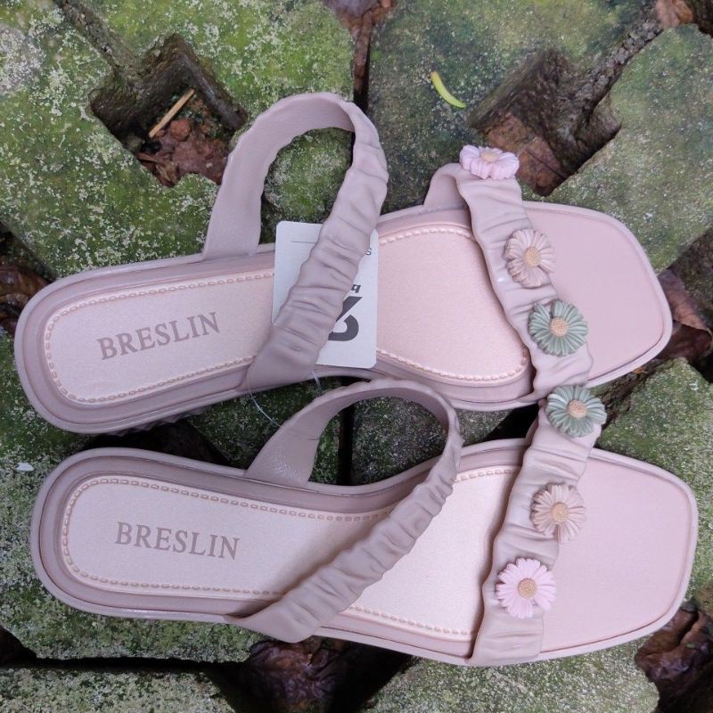 12.12 Birthday Sale New BLC 3305-1 Sandal Jelly Kerut Sofia Bacadeskripsi-Breslin Bunga moka