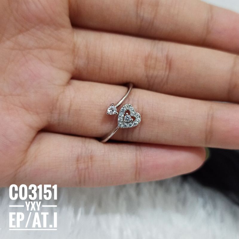 Cincin Yaxiya Love Zircon Silver C03151