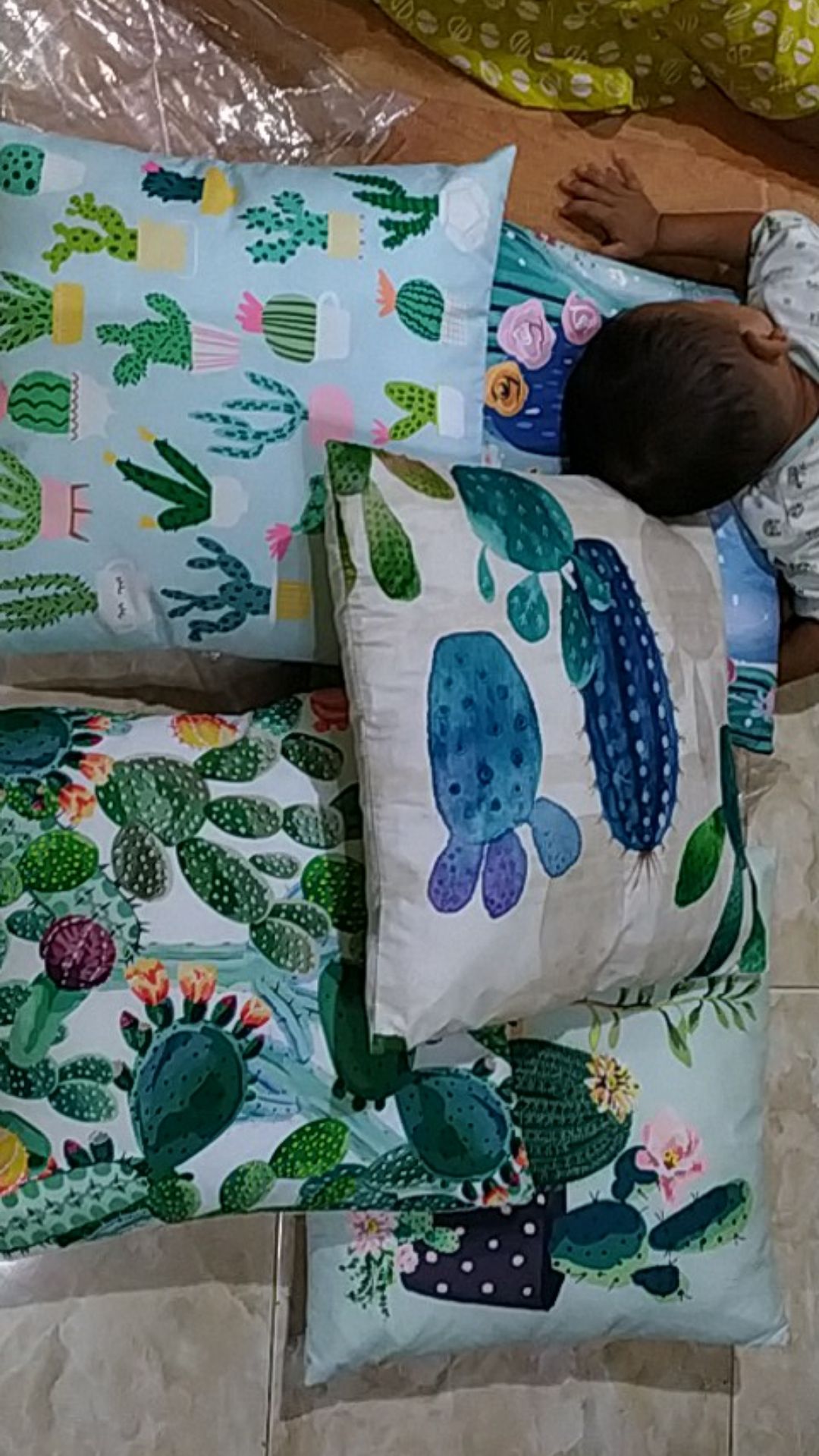 Bantal Kursi Sofa Ukuran 40x40 Bahan Silikon Shopee Bantal Kursi Sofa Ukuran 40x40 Bahan Silikon Shopee
