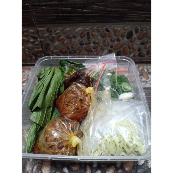 

MIE AYAM IN THE BOX (2PAX)