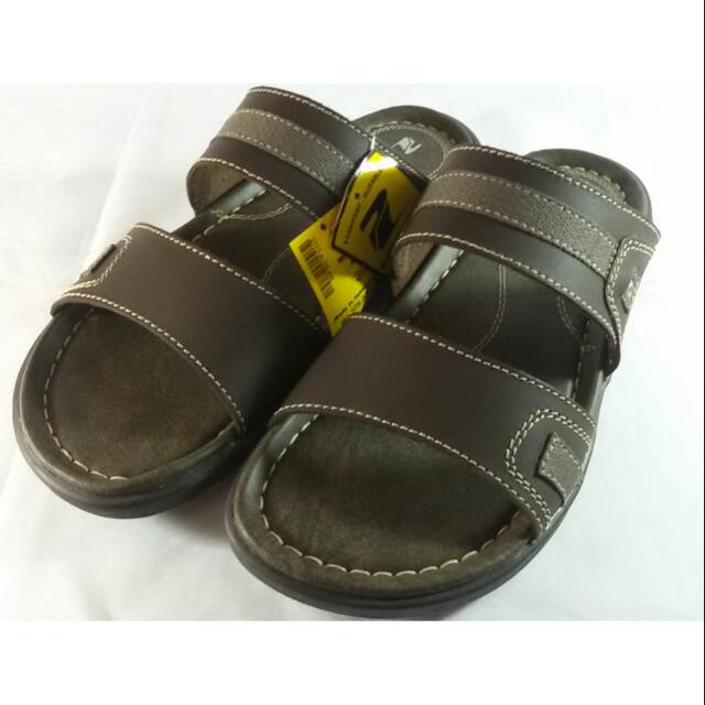 Sandal Pakalolo Art 2717 A warna brown bahan Kulit motif slop flip flop  nyaman di gunakan