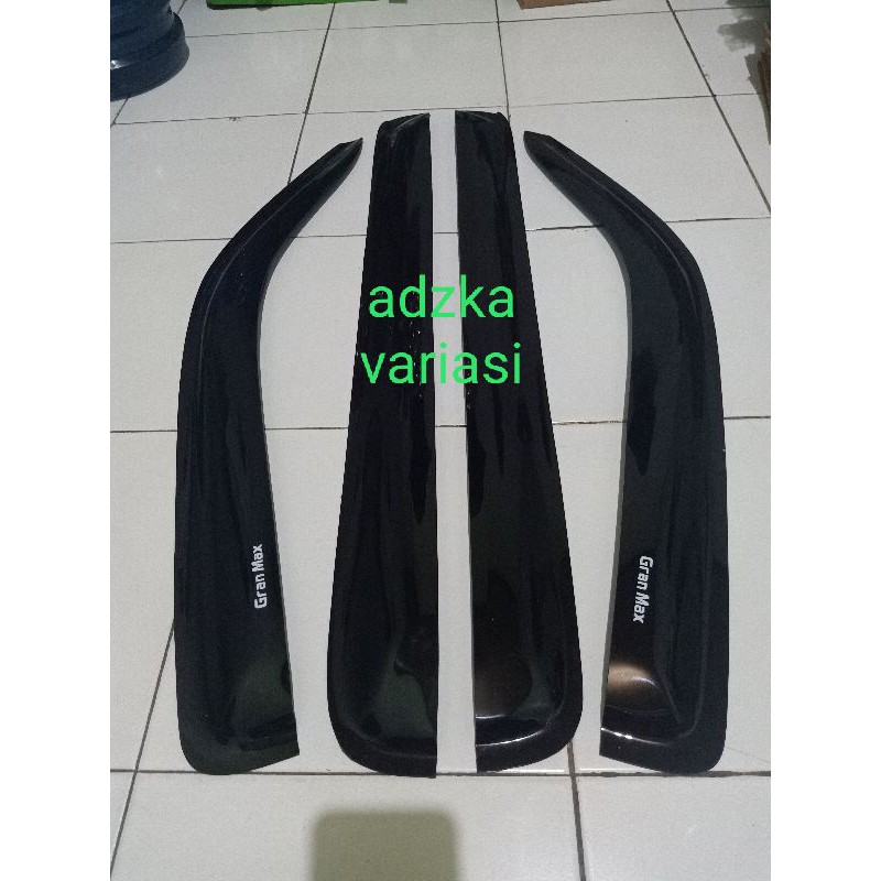 talang air mobil Daihatsu grand max minibus slim