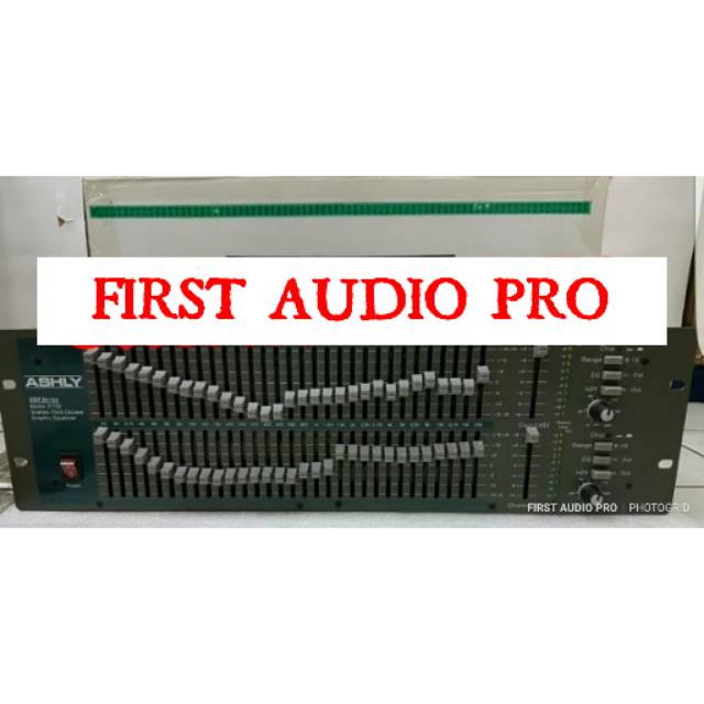 EQ / EQUALIZER / EQUALISER ASHLY 3102 ( 2 X 31 CHANNEL )