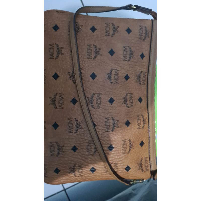 preloved tas kecil MCM