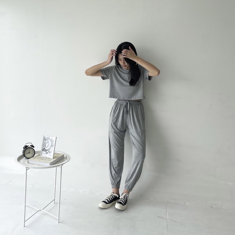 LYON SET | Set Kaos Setelan Wanita Celana Panjang Loungewear Comfy Lounge Celana Panjang Crop Highwaist