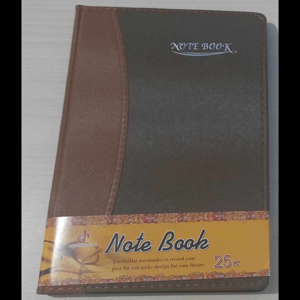 

Buku Notes Cina 25K Kancing 2705 (21,5 cm x 15 cm, Isi 150 halaman bergaris)