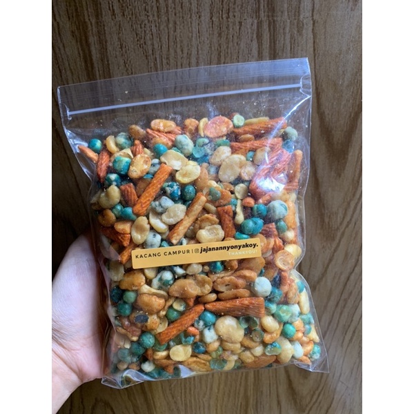 

KACANG CAMPUR