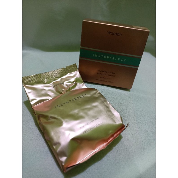 Wardah instaperfact BB cushion