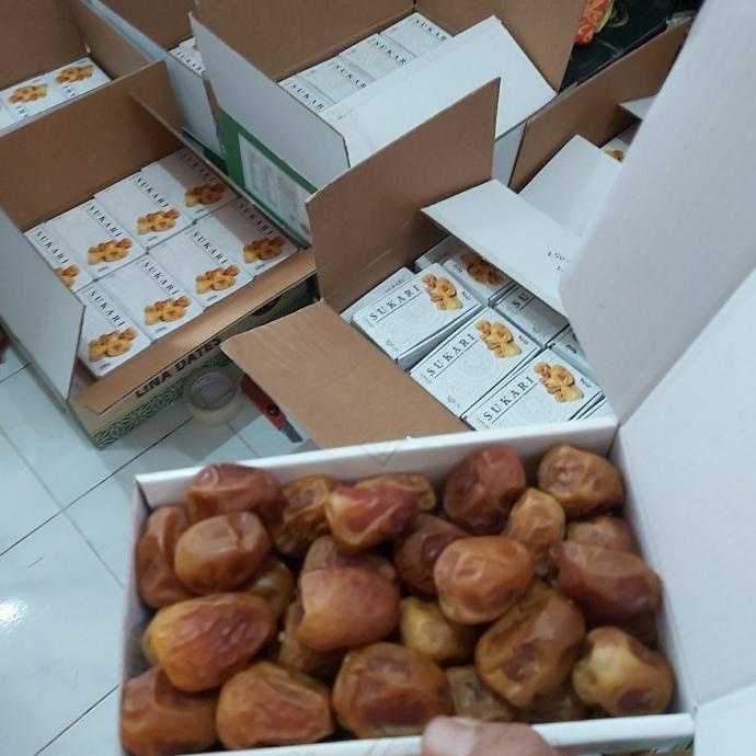 

Silahkan Order] kurma sukari premium Arroyyan 500g