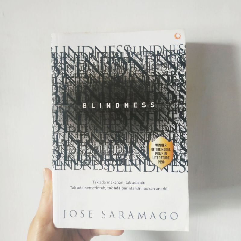 Novel Misteri Sci-fi & Dystopia Blindness - Preloved