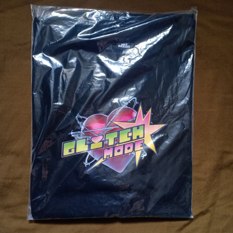 TSHIRT GLITCH MODE JENO NCT DREAM POP UP STORE